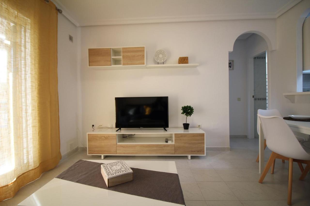 Elvira Home, Coqueto Apartamento Con Piscina En La Mata, Torreviejaaq-153 La Mata  Extérieur photo